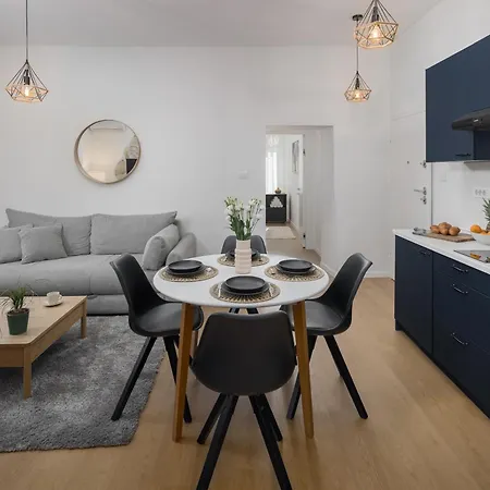 An - Rooftop Terrace In The Heart Of Lejlighed